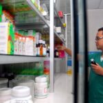 Catat 5 Apoteker Terkenal di Indonesia dan Bidangnya
